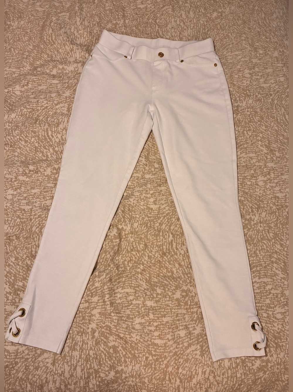 Michael Kors White Skinny Jeggings with Grommet Lace Detail